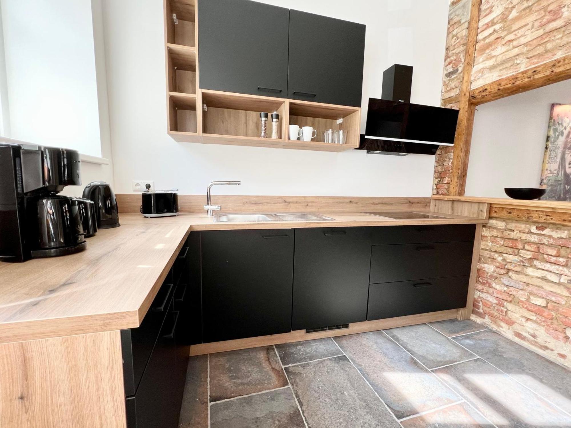 Apartment Historisches Altstadt Juwel Mit 2 Zimmern Inklusive Netflix